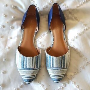 Tommy Hilfiger flats size 7